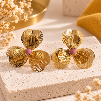 Boucles d'Oreilles Fleur Sculptee Doree & Pierre en acier inoxydable pour femme