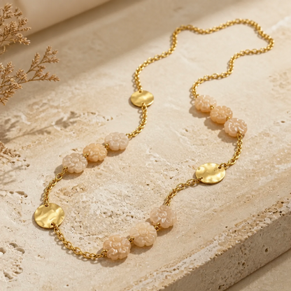 Flora - Collier avec Fleurs en Résine & Médaillons Dorés en acier inoxydable pour femme
